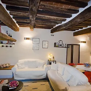 Affittacamere Vicolo Dell'oste ***